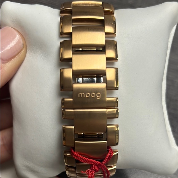 Gold Women\'s Watch
